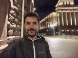 Selfie samples, cover camera - 21mm, f/2.4, ISO 13578, 1/20s (2592x1944px) - Motorola Razr Fold review